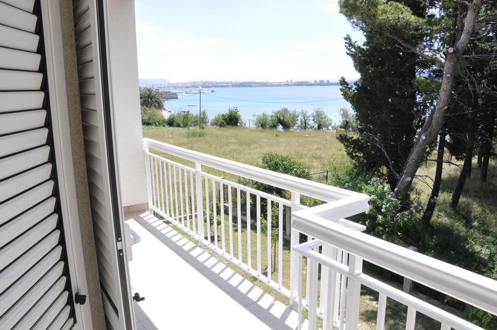 Villa Flora Kaštela Habitación foto